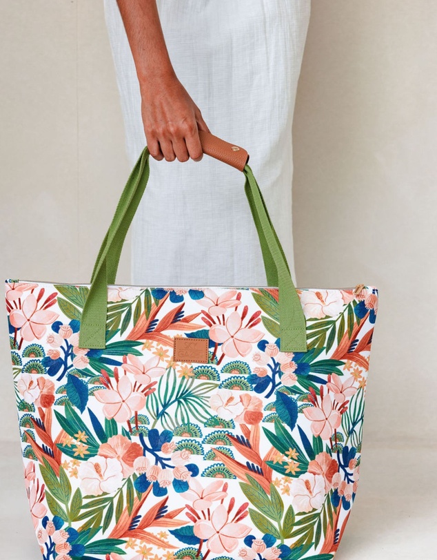 Sky Gazer - The Anywhere Beach Bag- Avalon