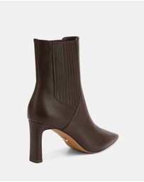 Wittner - Natalie Pebbled Leather Ankle Boots