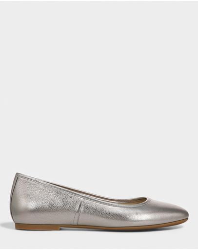 Pewter Metallic