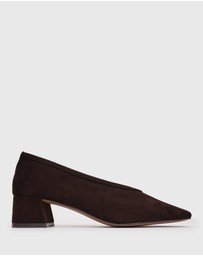Betts - Alora Block Heel Ballet Pumps