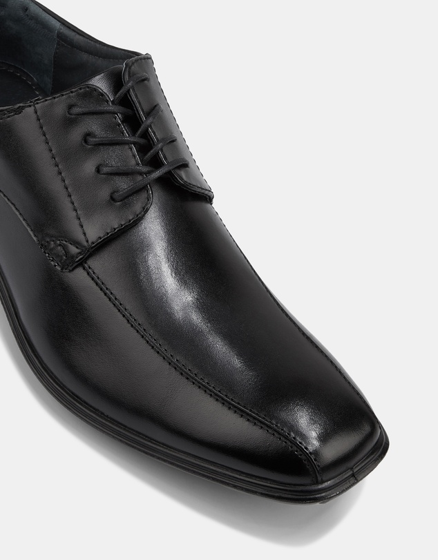 Hush Puppies - Carey