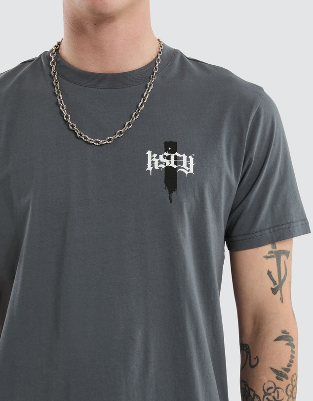 Kiss Chacey - Villain Dual Curved Tee