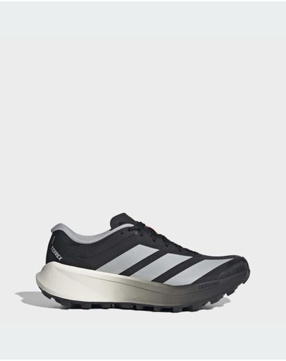Core Black / Grey Two / Cloud White