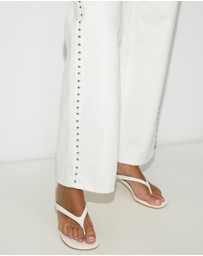 Dazie - Nights Out Studded Mid Rise Straight Leg Jeans