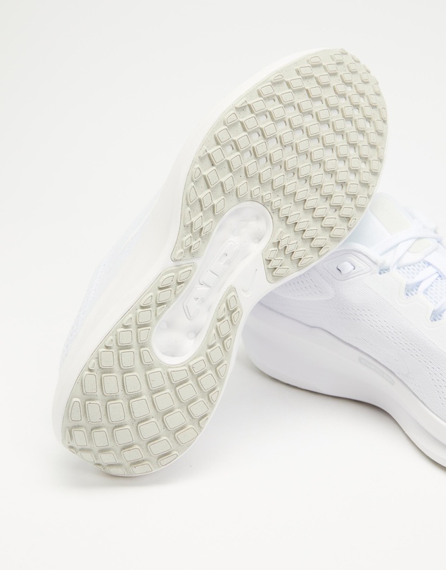 Nike - Winflo 11 - Women's