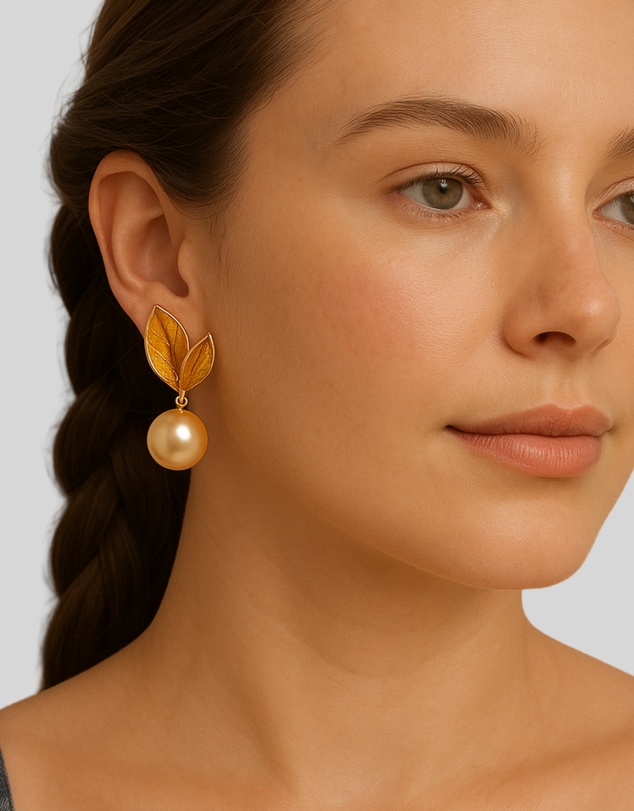 KAJA Clothing - Maple Leaf Pearl Earrings