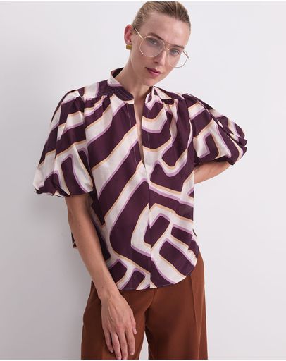 ivory/burgundy
