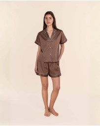Gingerlilly - Ariana Double Piping Short Set