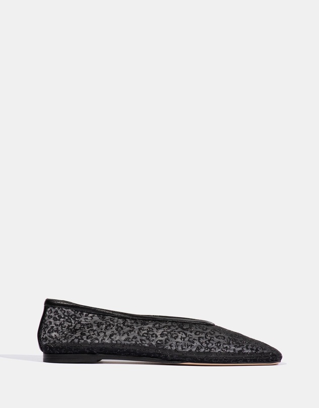 DoF Studios - Maison Slippers