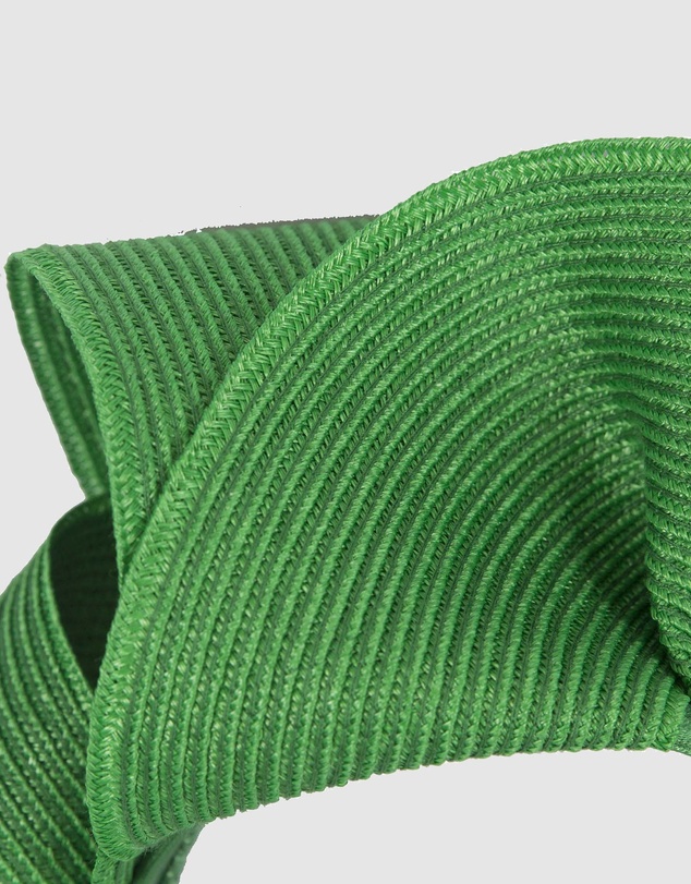 Max Alexander - Large Wavy Green Racing Fascinator