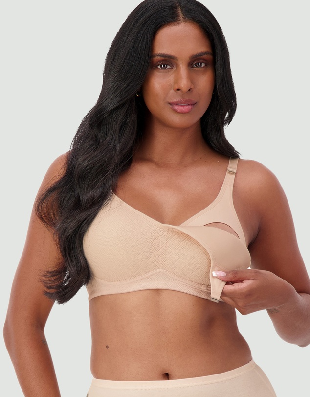 Triumph - Amor Maternity Lace Bra