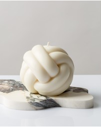 XRJ Celebrations - In Knots Candle