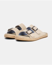 Tommy Hilfiger - Flex Jutte Hilfiger Suede Sandals - Men's