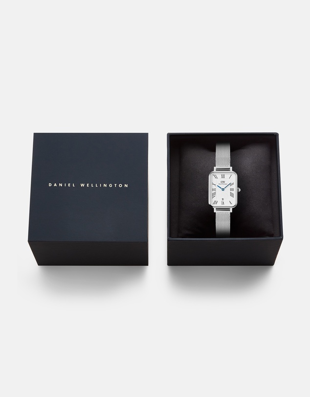 Daniel Wellington - Quadro Roman Numerals Date Sterling S