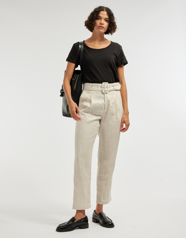 Amelius - Fallon Rounded Hem Tee