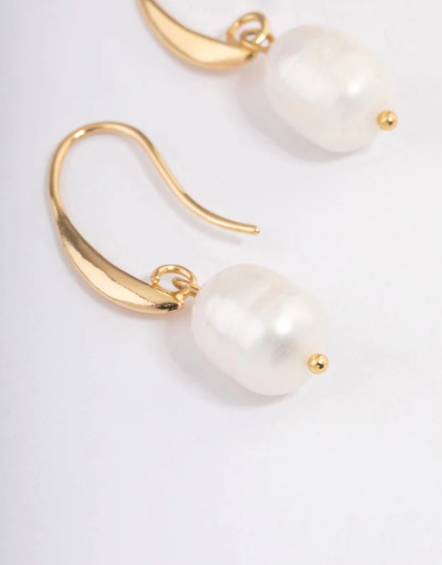 Lovisa - Gold Plated Freshwater Pearl Medium Hook Drop Earrings