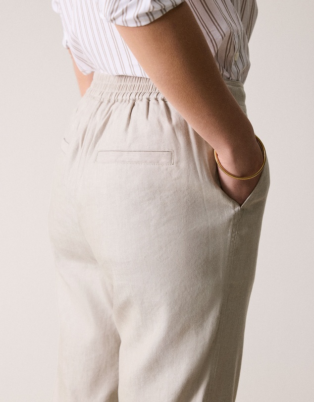 Trenery - Yarn Dyed Stretch Linen Blend Pull On Pant in Flax
