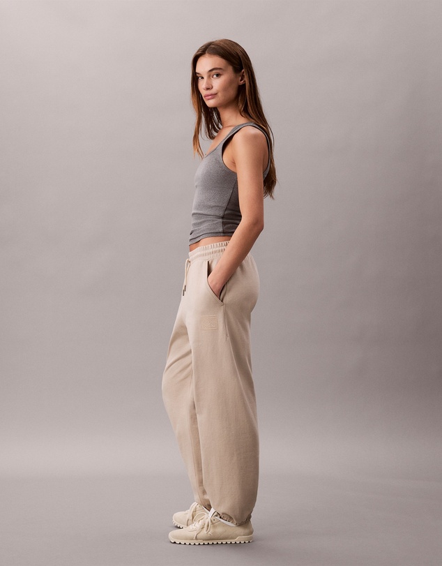 Calvin Klein - Relaxed Premium Terry Joggers