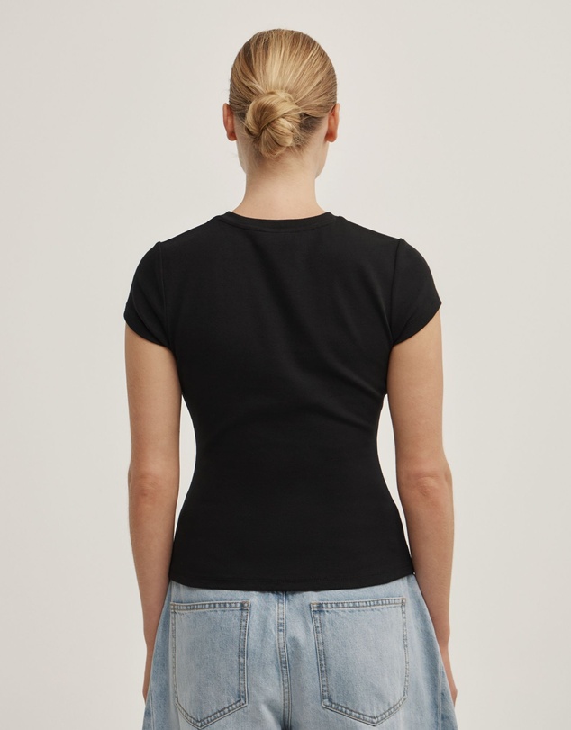 Witchery - High V-neck T-shirt