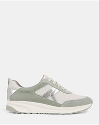 Naturalizer - Shay Jogger Lace-Up Sneaker - White/Green