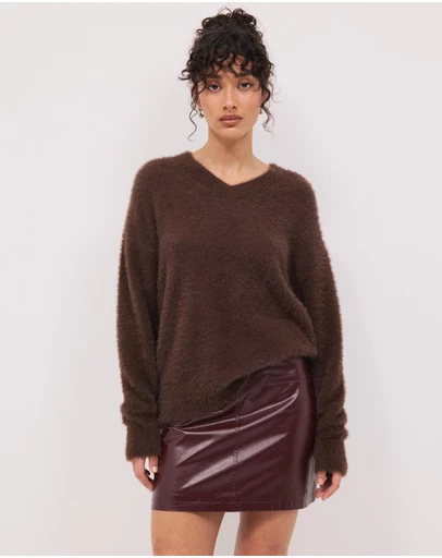 Calli - Rae V-Neck Fluffy Knit Oversized Jumper