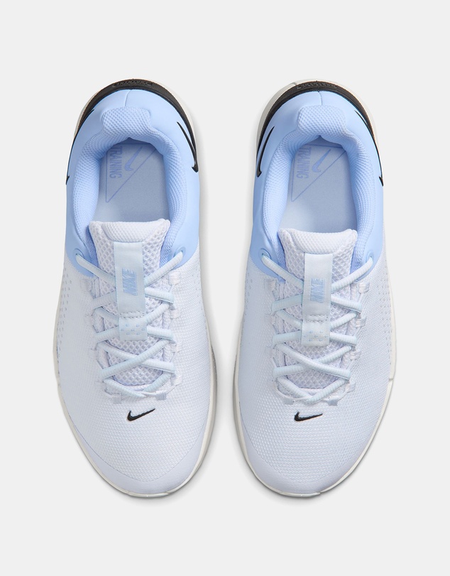 Nike - Mc Trainer 4 - Women's
