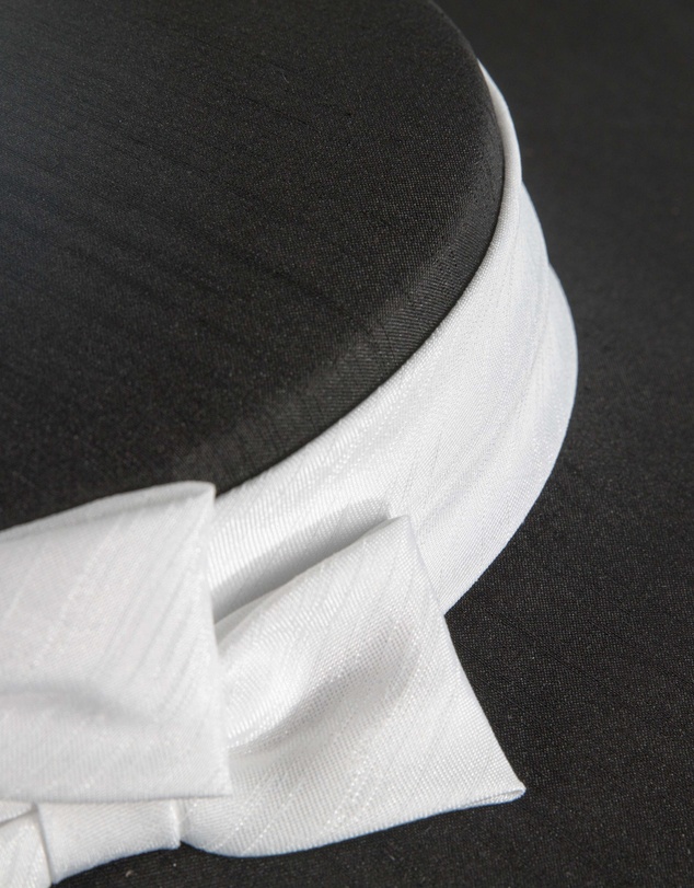 Max Alexander - Black & White Wide Brim Boater Hat