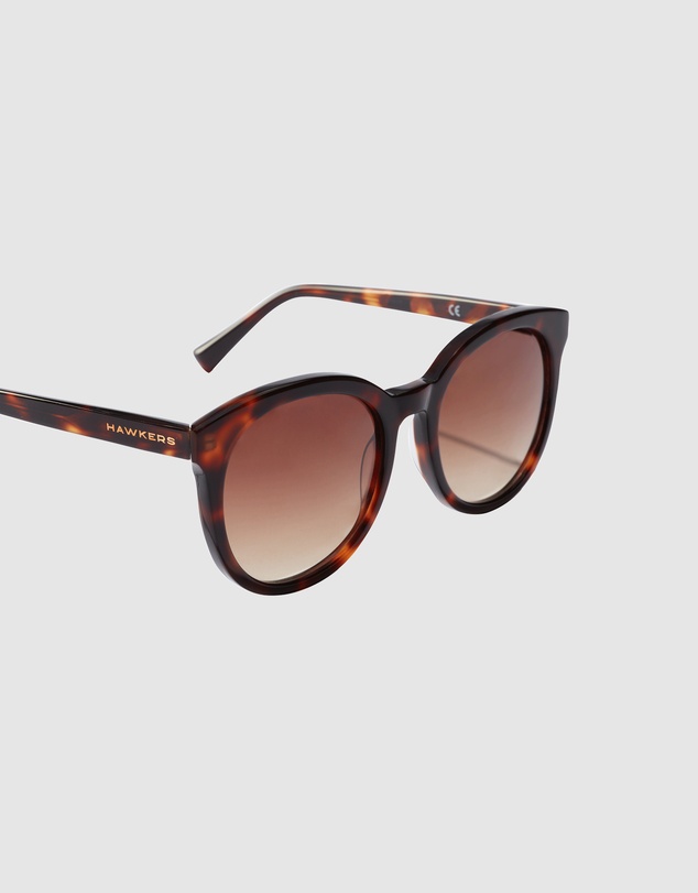 Hawkers Co - HAWKERS - Carey Brown RESORT Sunglasses for Men and Women UV400