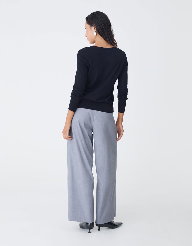 Forcast - Nicolette V-Neck Knit Cardigan