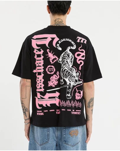 Kiss Chacey - Zion Street Tee