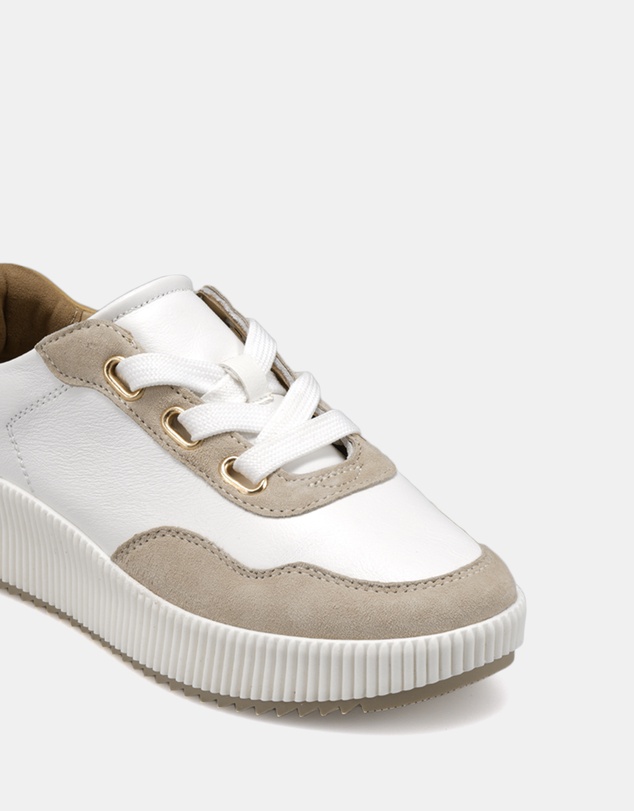 Miss Sofie - Lizzo Sneakers