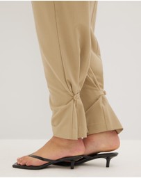 Dazie - Tailored Pants