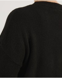 Atmos&Here Curvy - Tiana Fluffy Knit Cardigan