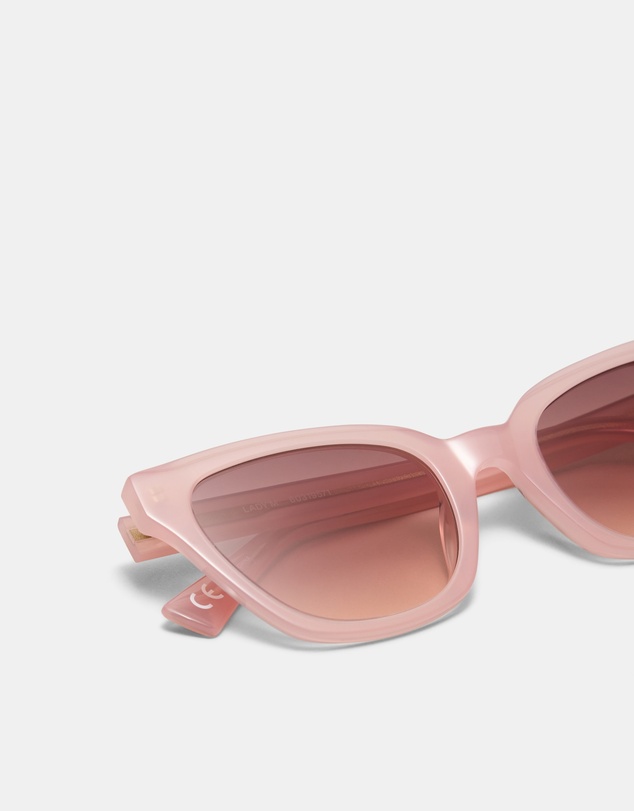 MIMCO - Lady M Sunglasses