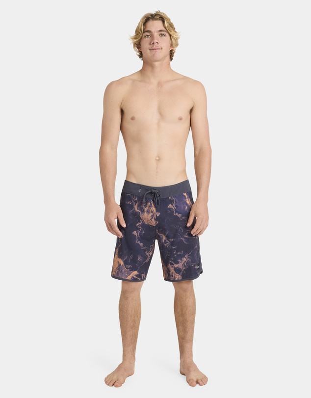 Quiksilver - Mens Highline Scallop 19