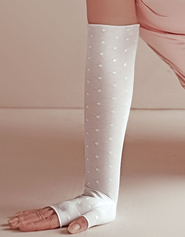DENTS - Long Tulle Flock Dot Fingerless Mittens Gloves