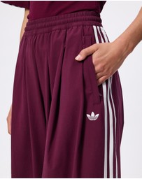 adidas Originals - Pleated Track Pants