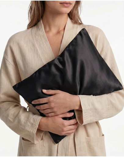 SILK MAGNOLIA - Silk Travel Pillow and Silk Pillowcase