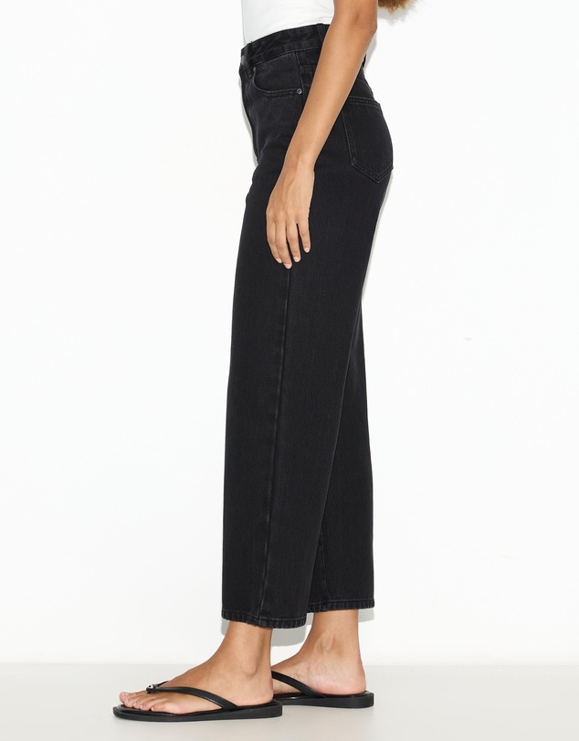 Dazie - Munich High Waisted Cropped Straight Leg Jeans