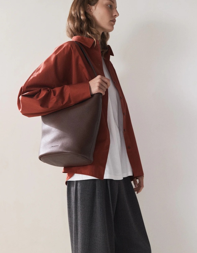 The Horse - Esme Tote