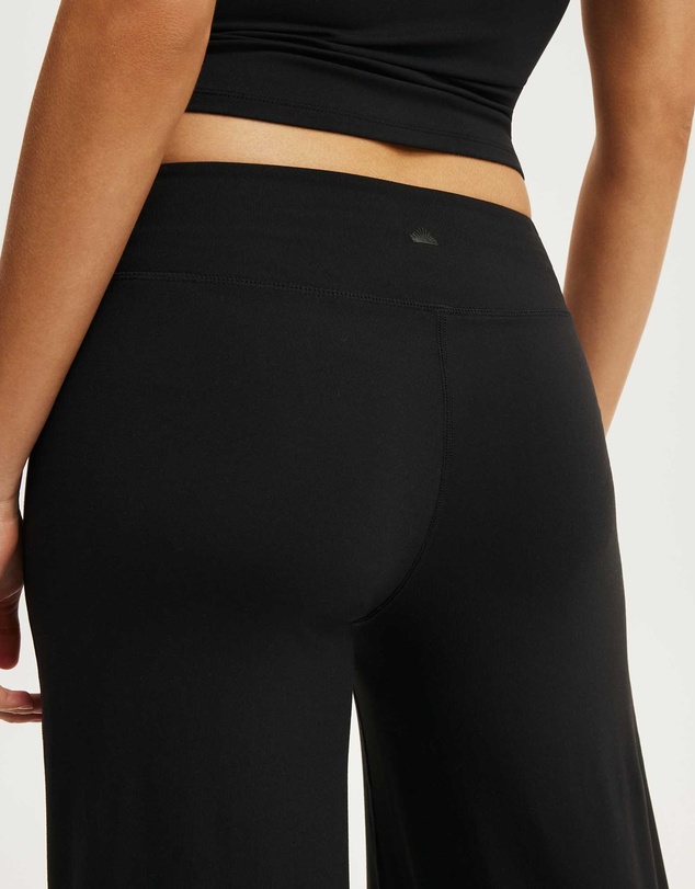 Cotton On Body Active - Balance Ultra Wide Leg Pant
