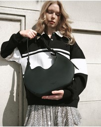 Gaston Luga - Mila - Waterproof Shoulder Carry Bag