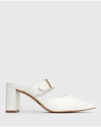 Betts - Fredrick Block Heel Point Toe Mules