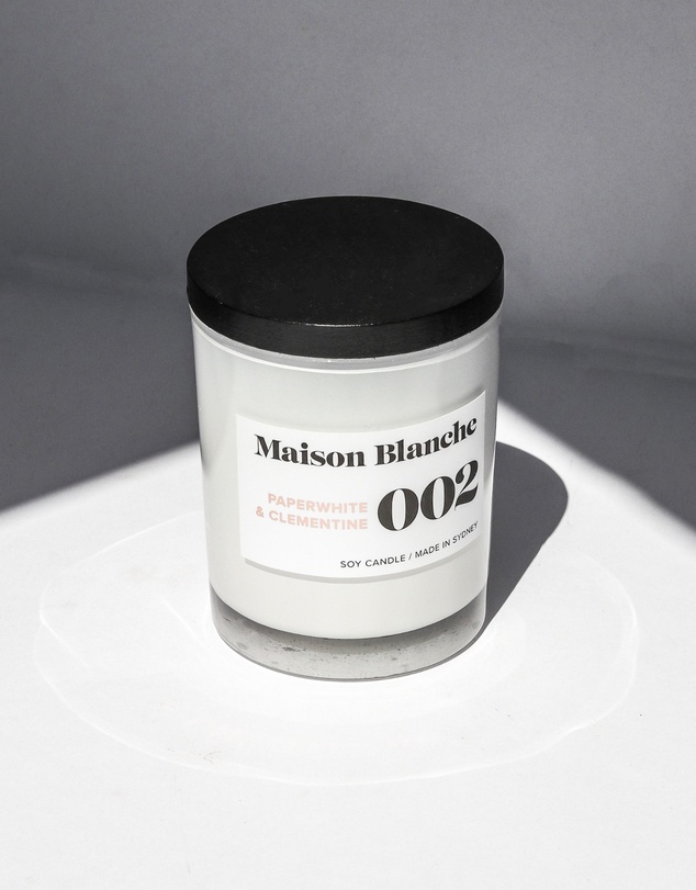 Maison Blanche - 002 Paperwhite & Clementine - Medium Candle