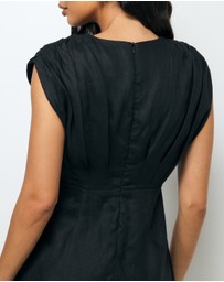 AERE - Rhae V Neck Midi Dress