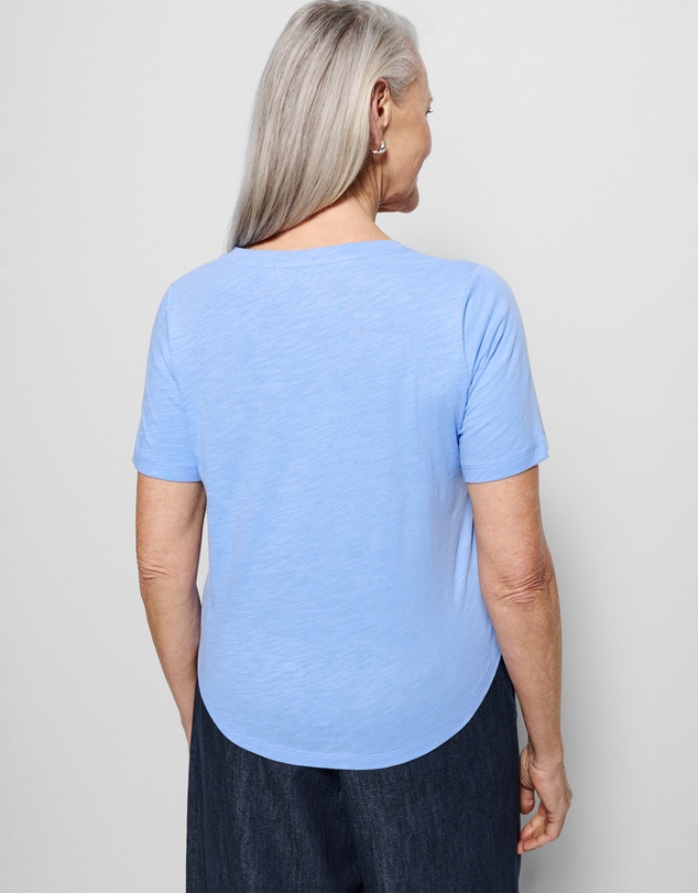 Commonry - Rue V Neck Tee