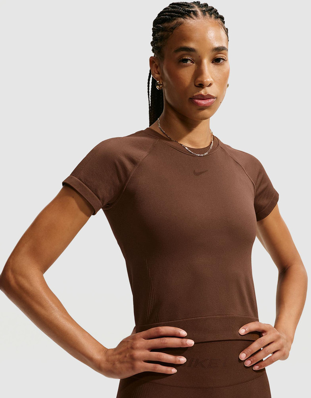 Nike - Pro Seamless Dri-FIT T-Shirt