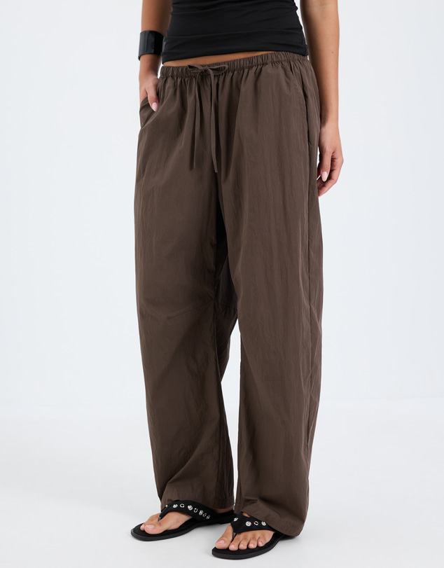 Calli - Quinn Barrel Leg Pants