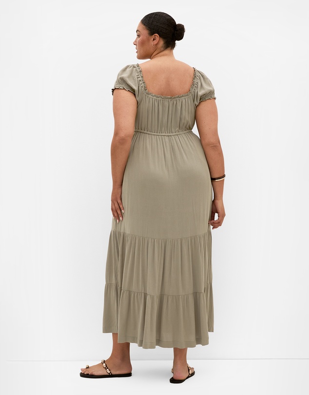City Chic - Vintage Dreams Tiered Maxi Dress