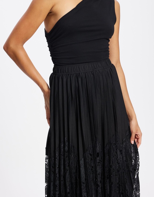 Mossée - Ailani Pleated Lace Skirt